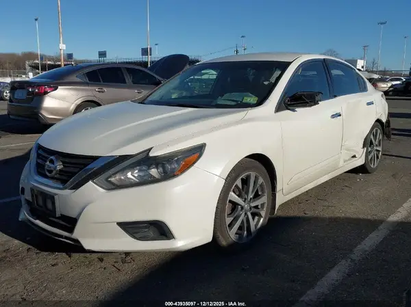 1N4AL3AP7GC273850 2016 NISSAN ALTIMA - Image 2