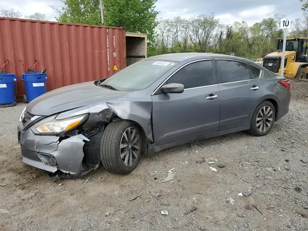 1N4AL3AP7GC275453 2016 NISSAN ALTIMA - Image 1