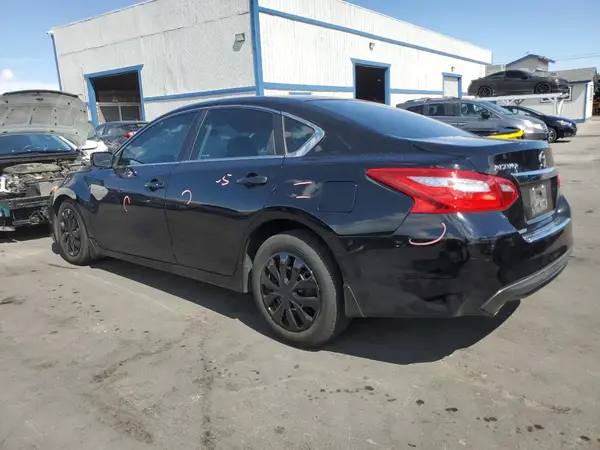 1N4AL3AP7GC279180 2016 NISSAN ALTIMA - Image 2