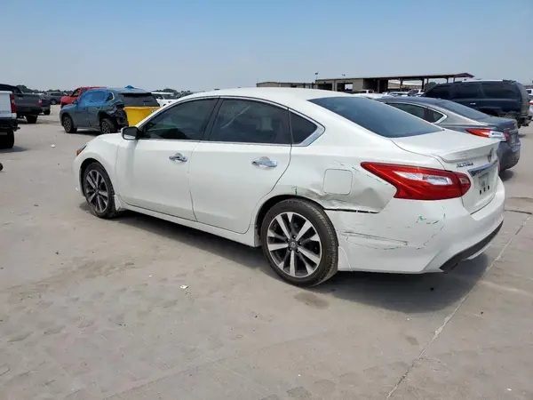 1N4AL3AP7GC279650 2016 NISSAN ALTIMA - Image 2