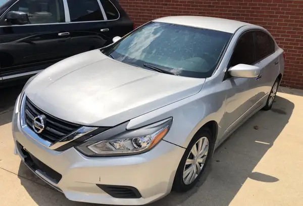 1N4AL3AP7GC283388 2016 NISSAN ALTIMA - Image 2
