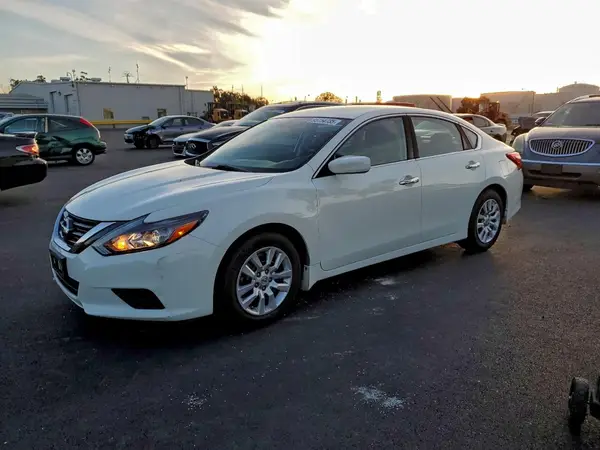 1N4AL3AP7GC286906 2016 NISSAN ALTIMA - Image 1