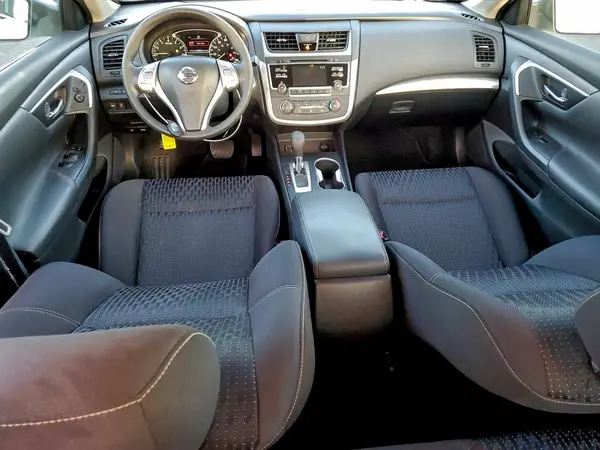 1N4AL3AP7GC286906 2016 NISSAN ALTIMA - Image 8