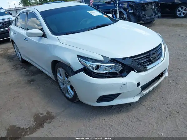 1N4AL3AP7GN306608 2016 NISSAN ALTIMA - Image 1