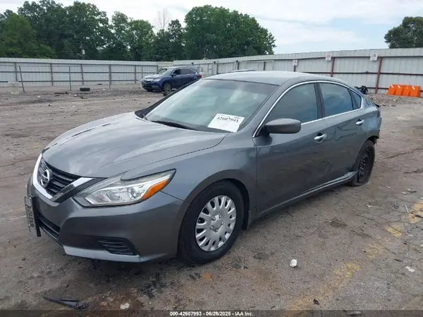 1N4AL3AP7GN320301 2016 NISSAN ALTIMA - Image 2