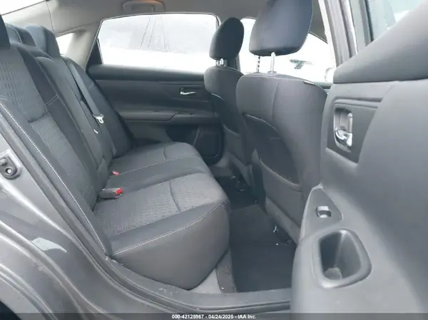 1N4AL3AP7GN345800 2016 NISSAN ALTIMA - Image 8