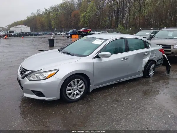 1N4AL3AP7GN350673 2016 NISSAN ALTIMA - Image 2