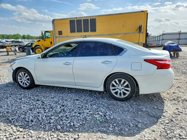 1N4AL3AP7GN356294 2016 NISSAN ALTIMA - Image 2