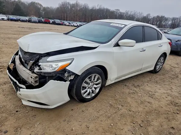 1N4AL3AP7GN359888 2016 NISSAN ALTIMA - Image 1