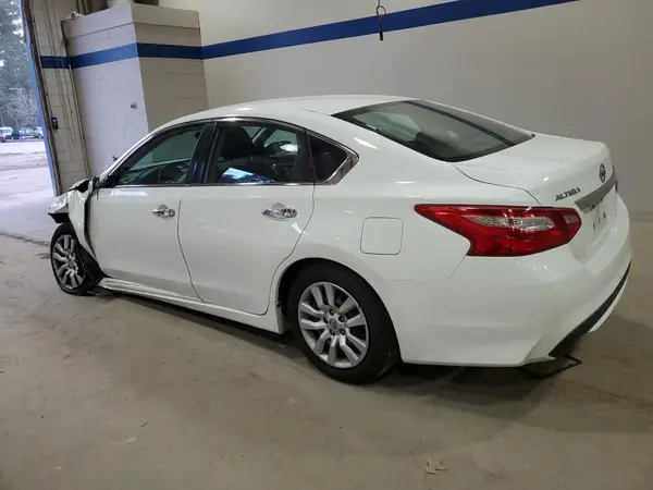 1N4AL3AP7GN365657 2016 NISSAN ALTIMA - Image 2