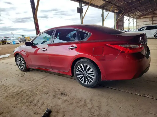 1N4AL3AP7GN379526 2016 NISSAN ALTIMA - Image 2