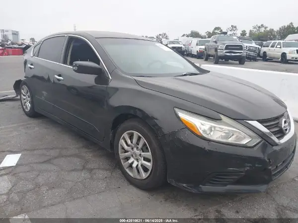 1N4AL3AP7GN380000 2016 NISSAN ALTIMA - Image 1