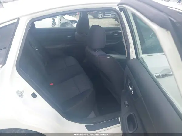 1N4AL3AP7GN387612 2016 NISSAN ALTIMA - Image 8