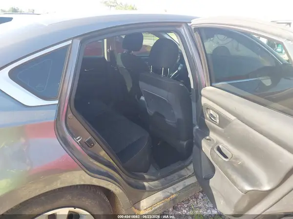 1N4AL3AP7GN392051 2016 NISSAN ALTIMA - Image 8