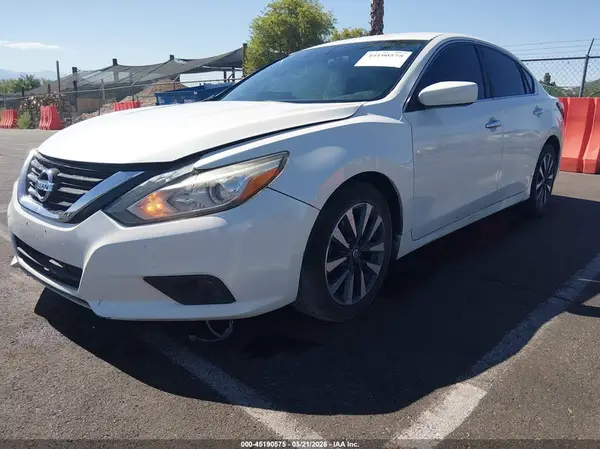 1N4AL3AP7H3114389 2017 NISSAN ALTIMA - Image 2