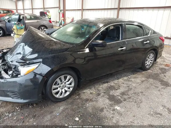 1N4AL3AP7HC109175 2017 NISSAN ALTIMA - Image 2