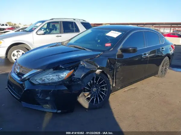 1N4AL3AP7HC110925 2017 NISSAN ALTIMA - Image 2