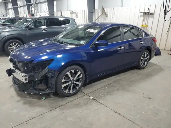1N4AL3AP7HC111167 2017 NISSAN ALTIMA - Image 1