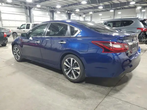 1N4AL3AP7HC111167 2017 NISSAN ALTIMA - Image 2