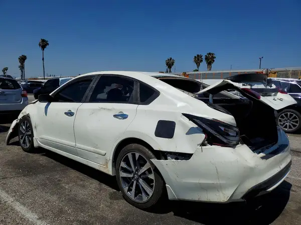 1N4AL3AP7HC112495 2017 NISSAN ALTIMA - Image 2