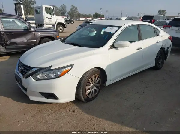 1N4AL3AP7HC116305 2017 NISSAN ALTIMA - Image 2