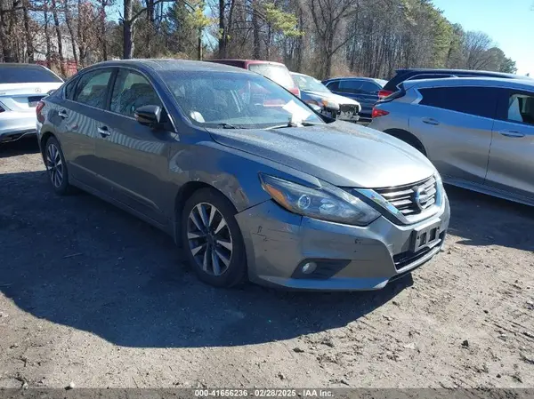 1N4AL3AP7HC116997 2017 NISSAN ALTIMA - Image 1
