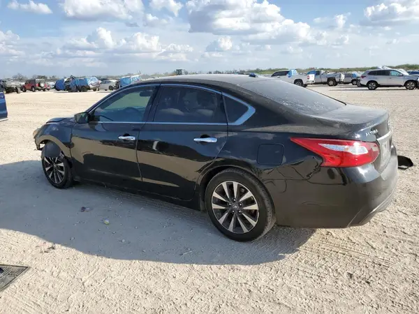 1N4AL3AP7HC117700 2017 NISSAN ALTIMA - Image 2