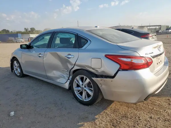 1N4AL3AP7HC118569 2017 NISSAN ALTIMA - Image 2