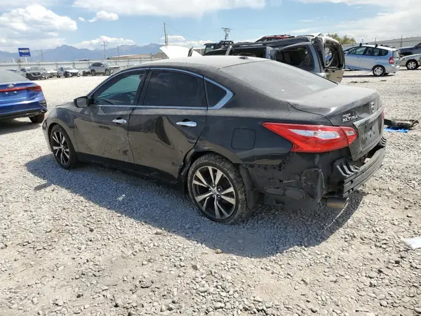 1N4AL3AP7HC119172 2017 NISSAN ALTIMA - Image 2