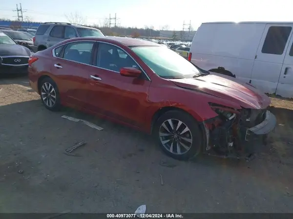 1N4AL3AP7HC120984 2017 NISSAN ALTIMA - Image 1