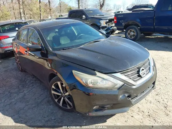 1N4AL3AP7HC121794 2017 NISSAN ALTIMA - Image 1