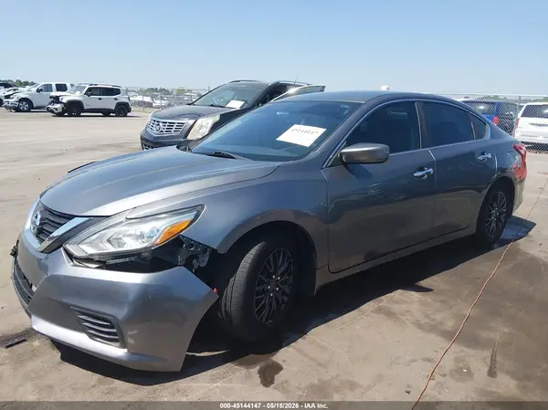1N4AL3AP7HC124081 2017 NISSAN ALTIMA - Image 2