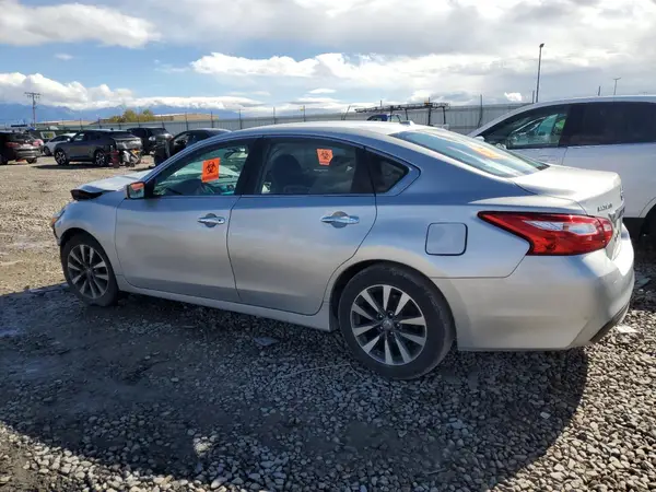 1N4AL3AP7HC124842 2017 NISSAN ALTIMA - Image 2