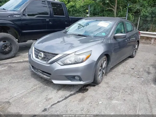 1N4AL3AP7HC125845 2017 NISSAN ALTIMA - Image 2