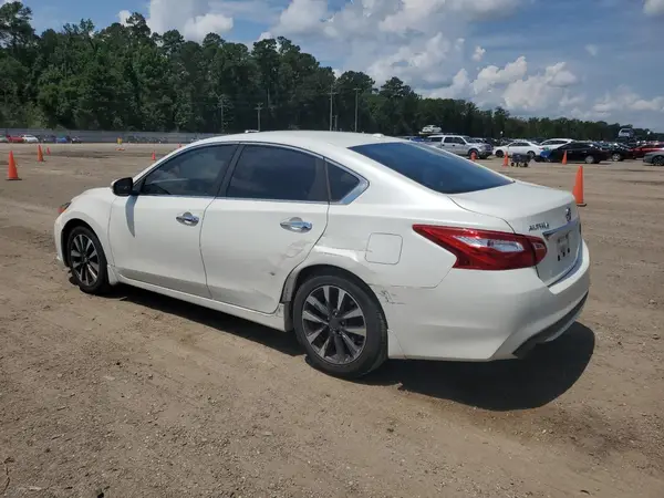 1N4AL3AP7HC127787 2017 NISSAN ALTIMA - Image 2