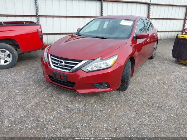 1N4AL3AP7HC128065 2017 NISSAN ALTIMA - Image 2