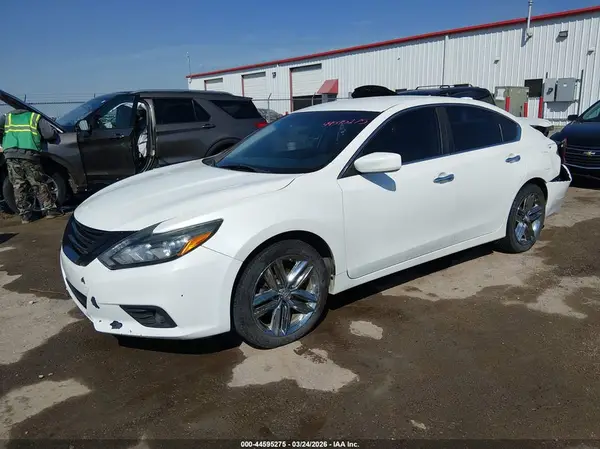1N4AL3AP7HC128616 2017 NISSAN ALTIMA - Image 2