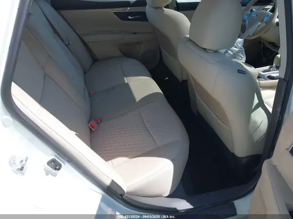 1N4AL3AP7HC128633 2017 NISSAN ALTIMA - Image 8