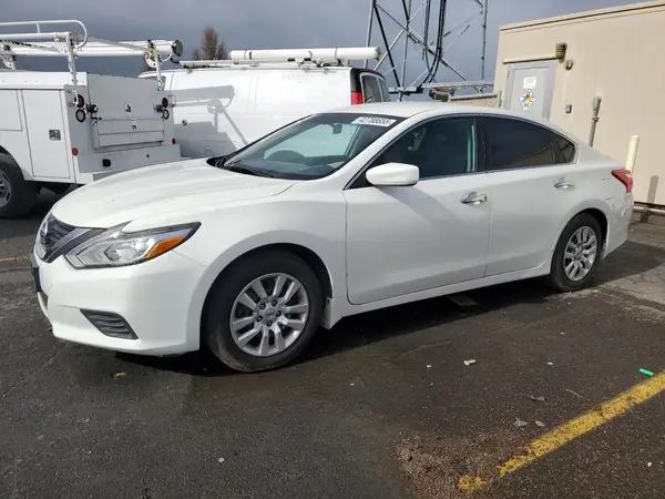 1N4AL3AP7HC130656 2017 NISSAN ALTIMA - Image 1