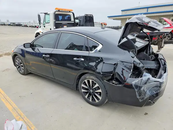 1N4AL3AP7HC131094 2017 NISSAN ALTIMA - Image 2