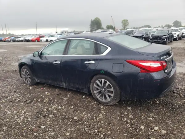 1N4AL3AP7HC133606 2017 NISSAN ALTIMA - Image 2