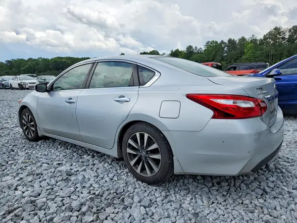 1N4AL3AP7HC134044 2017 NISSAN ALTIMA - Image 2