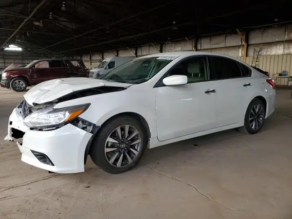 1N4AL3AP7HC137204 2017 NISSAN ALTIMA - Image 1
