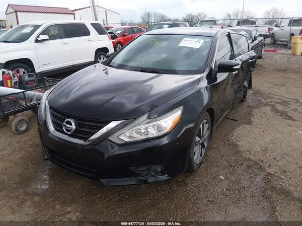 1N4AL3AP7HC139695 2017 NISSAN ALTIMA - Image 2