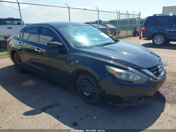 1N4AL3AP7HC145612 2017 NISSAN ALTIMA - Image 1