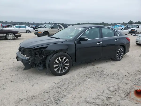 1N4AL3AP7HC145724 2017 NISSAN ALTIMA - Image 1