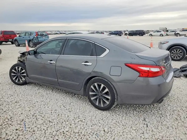 1N4AL3AP7HC147022 2017 NISSAN ALTIMA - Image 2