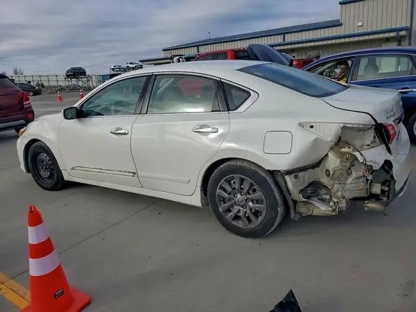 1N4AL3AP7HC155072 2017 NISSAN ALTIMA - Image 2