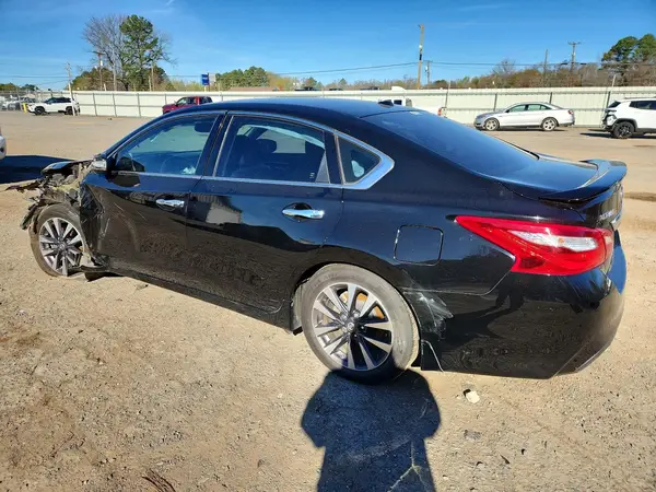 1N4AL3AP7HC157016 2017 NISSAN ALTIMA - Image 2