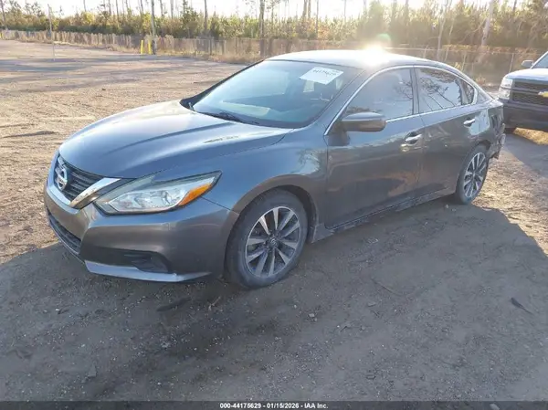 1N4AL3AP7HC158490 2017 NISSAN ALTIMA - Image 2